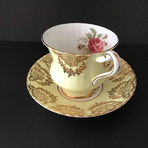 PARAGON FLORAL GOLD SAUCER & TEA CUP - Picture 1 of 9